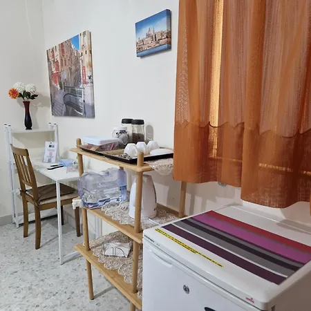 Homestay Saracini's *