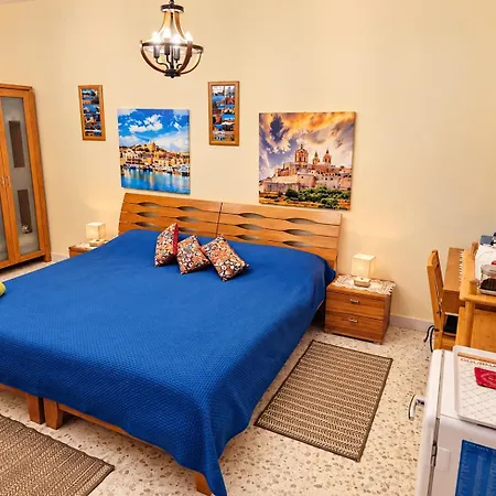 Homestay szállás Saracini's *